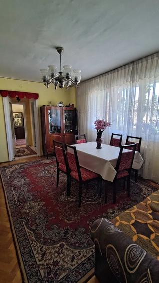 Apartament cu 2 camere semidecomandat în Moroasa 2