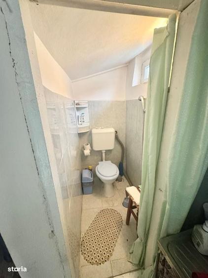 Casă cu 3 camere în Uiești