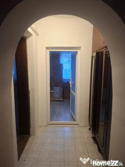 Casă cu 3 camere cu Teren 417 Mp în Central
