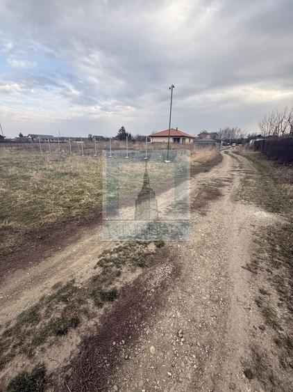 Teren Construcții intravilan de 500 mp, în Stupini