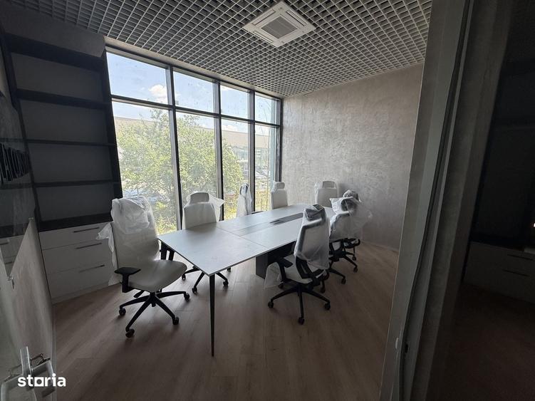 Spațiu comercial, de 175 mp, în Central