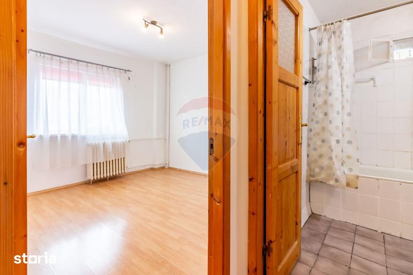 Apartament cu 2 camere decomandat în Moșilor