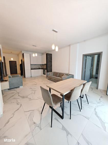 Apartament cu 3 camere decomandat în Tărlungeni