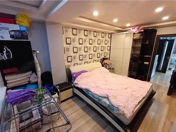 Apartament cu 2 camere decomandat în Moșilor