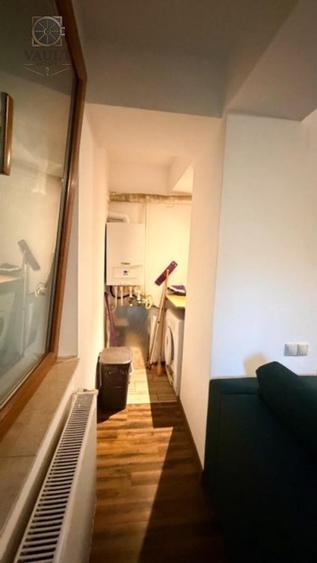 Apartament cu 2 camere semidecomandat, mobilat în Vitan