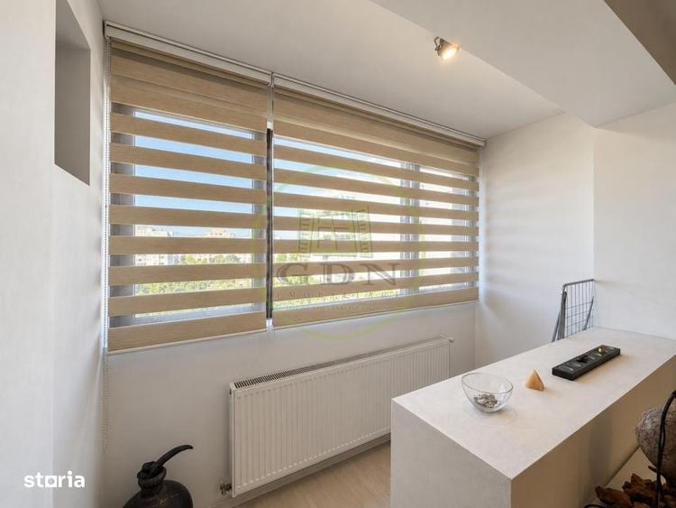 Apartament cu 3 camere semidecomandat, mobilat în Nord