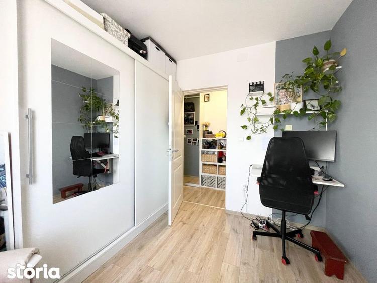 Apartament cu 3 camere semidecomandat, mobilat în Girocului