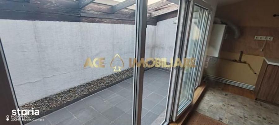 Apartament cu 3 camere, mobilat în Străulești