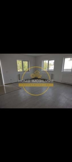Duplex cu 4 camere cu Canalizare în Vișani