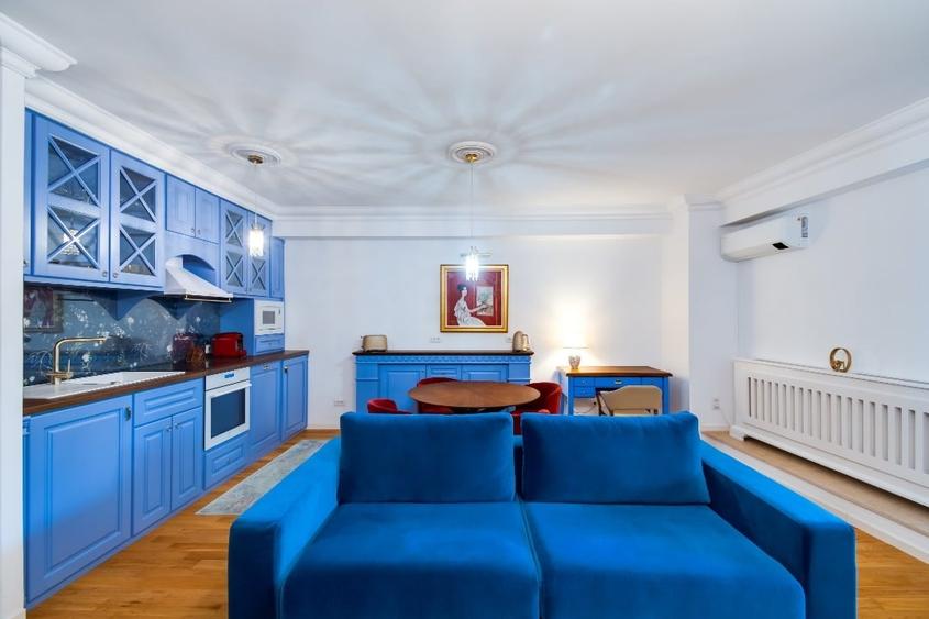 Apartament cu 2 camere decomandat în Calea Victoriei