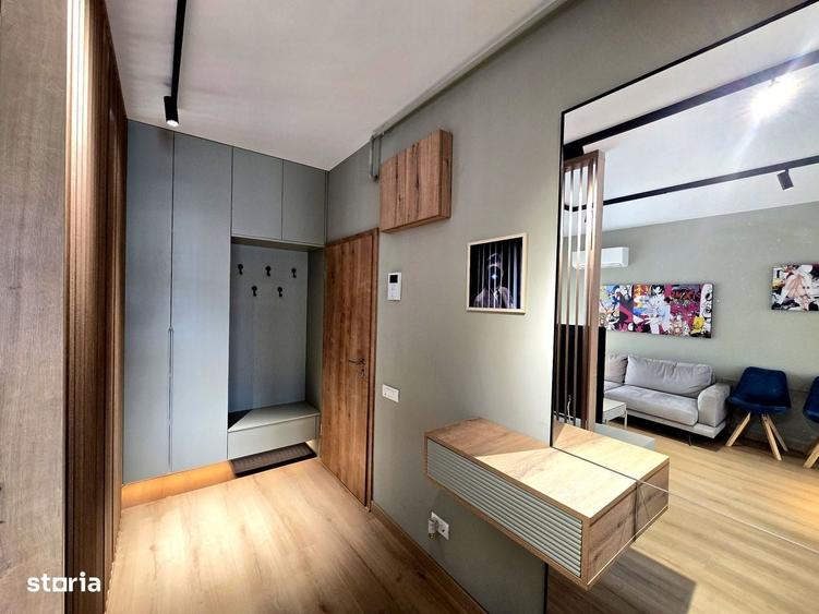 Apartament cu 3 camere semidecomandat în Domenii
