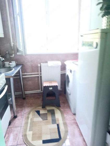 Vand Garsoniera confrot 3 - 8