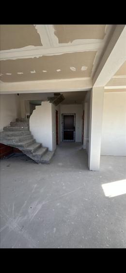 Casa la gri | Berceni | 16 Panouri | 4 Camere | Curte 320 mp | An 2018 - 9