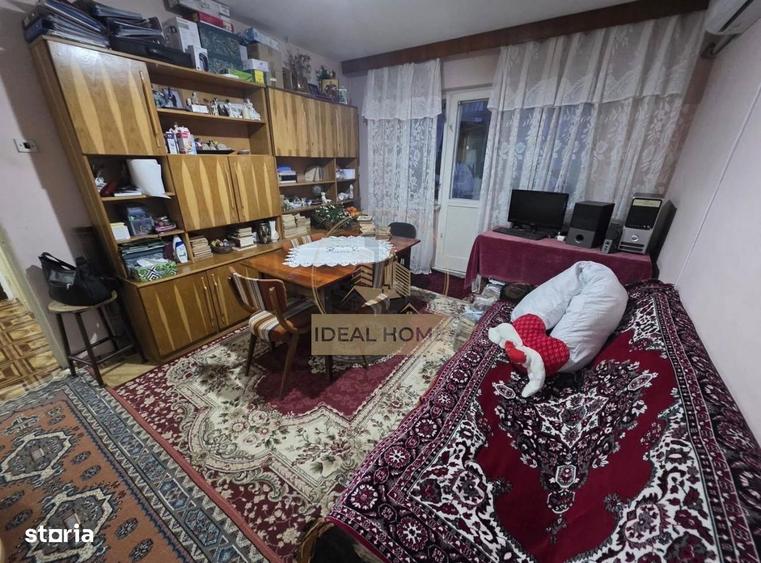 Apartament cu 3 camere semidecomandat în Dacia