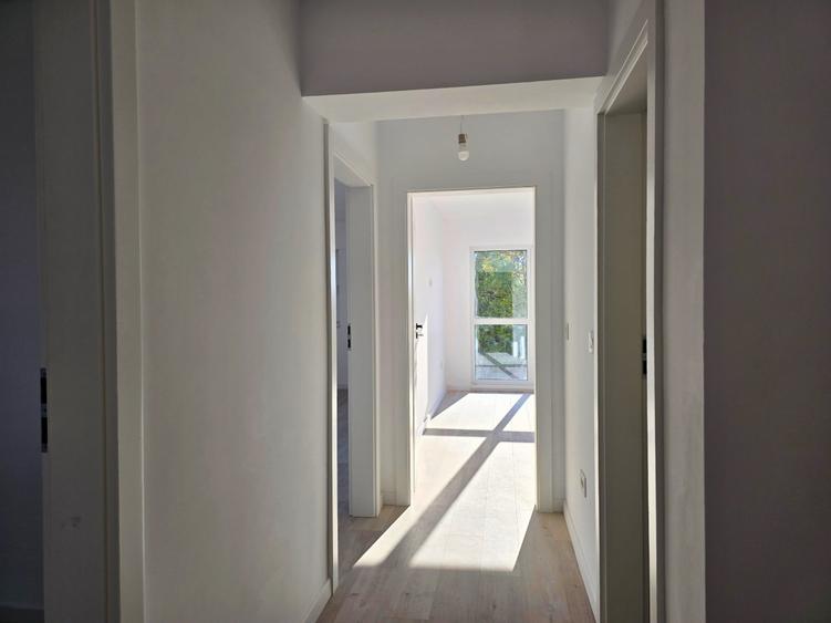 Apartament cu 2 camere decomandat în Galata