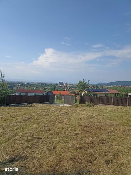 Teren de 1000 mp, în Central