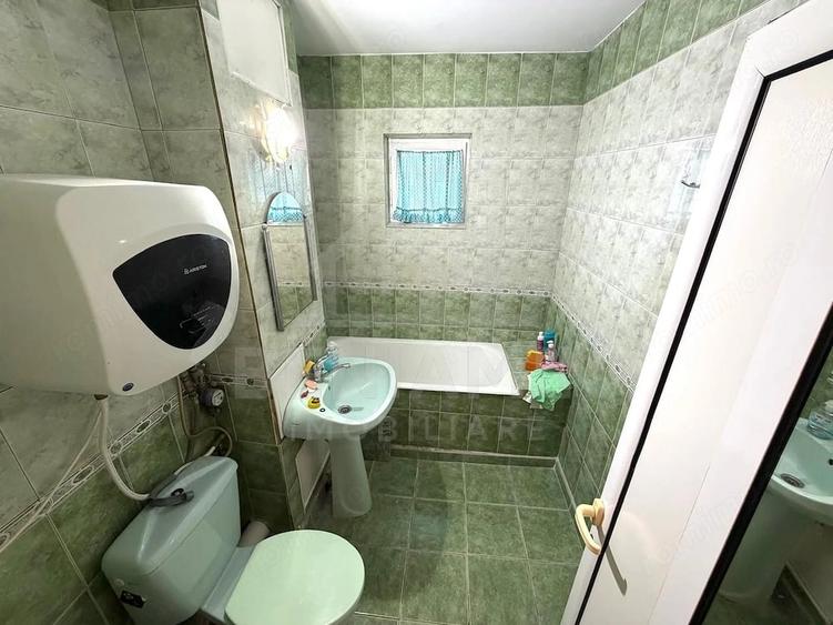 Apartament cu 2 camere decomandat în Brestei