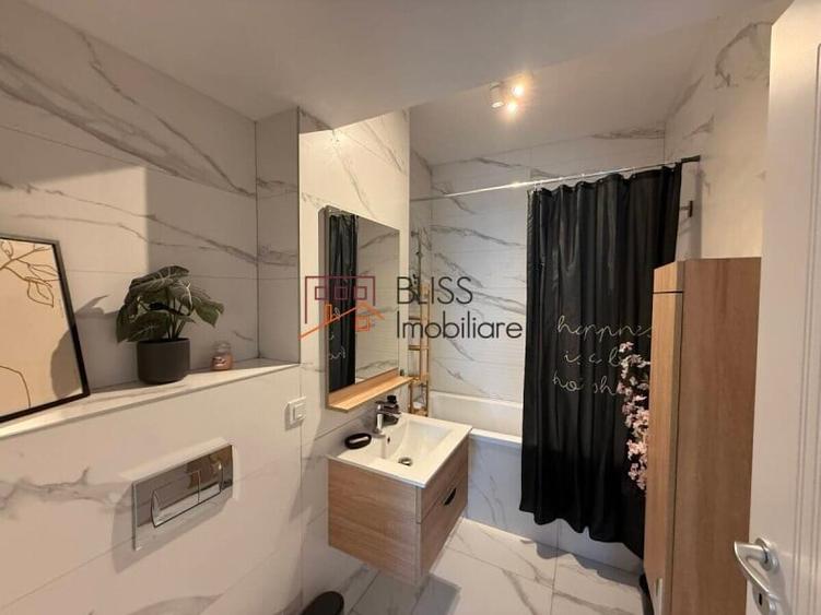 Apartament cu 3 camere decomandat în Pipera