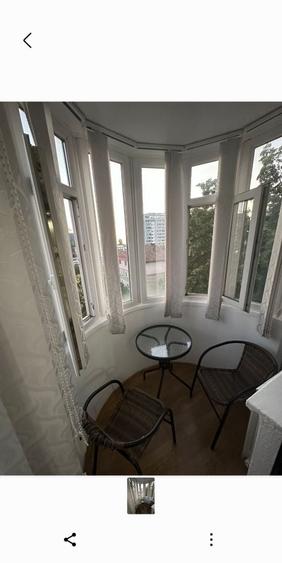 Apartament cu 3 camere decomandat în Exterior Vest