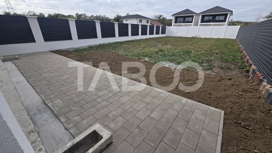 Duplex cu 4 camere cu Teren 475 Mp în Șelimbăr