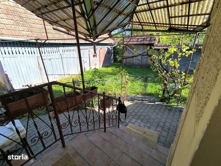 Casa de vanzare in Porumbeni liniste, natura si confort, la doar ~20