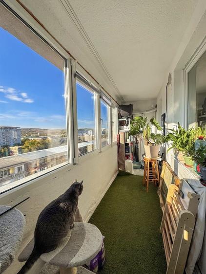 Apartament cu 2 camere semidecomandat în Micro 4