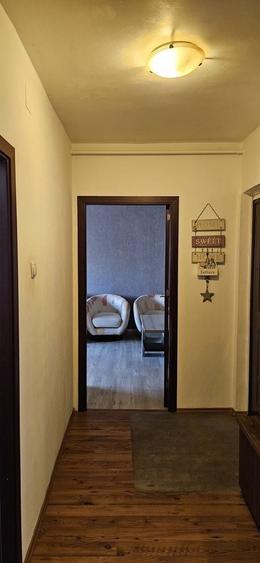 Apartament cu 3 camere decomandat, mobilat în Gorjului