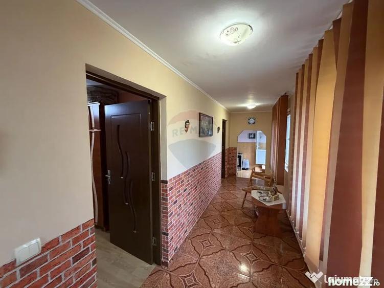 Casă cu 4 camere cu Teren 446 Mp în Vizantea Răzășească