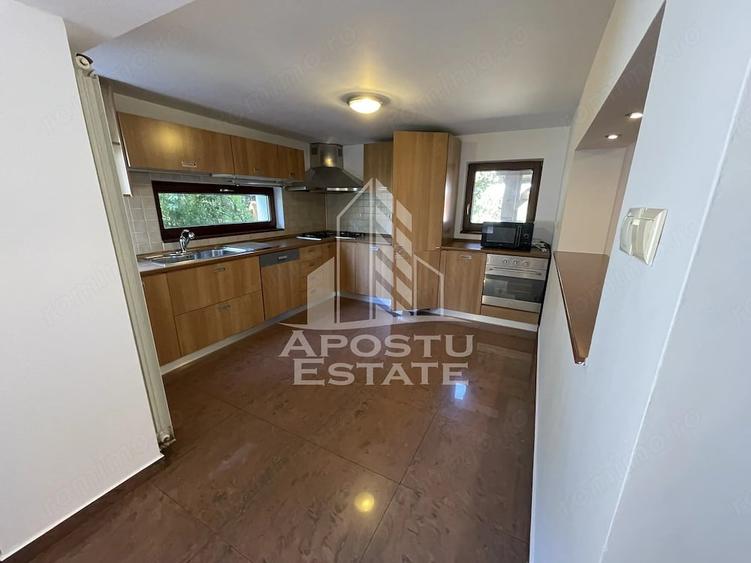 Casa de inchiriat, 4 dormitoare, 3 bai, garaj, curte, zona Lipovei. - 17