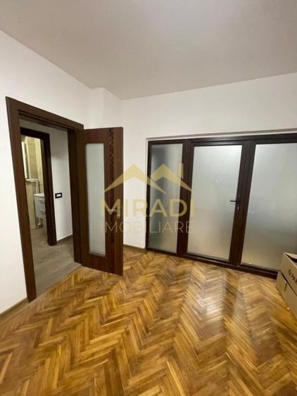 Apartament cu 3 camere în Dacia