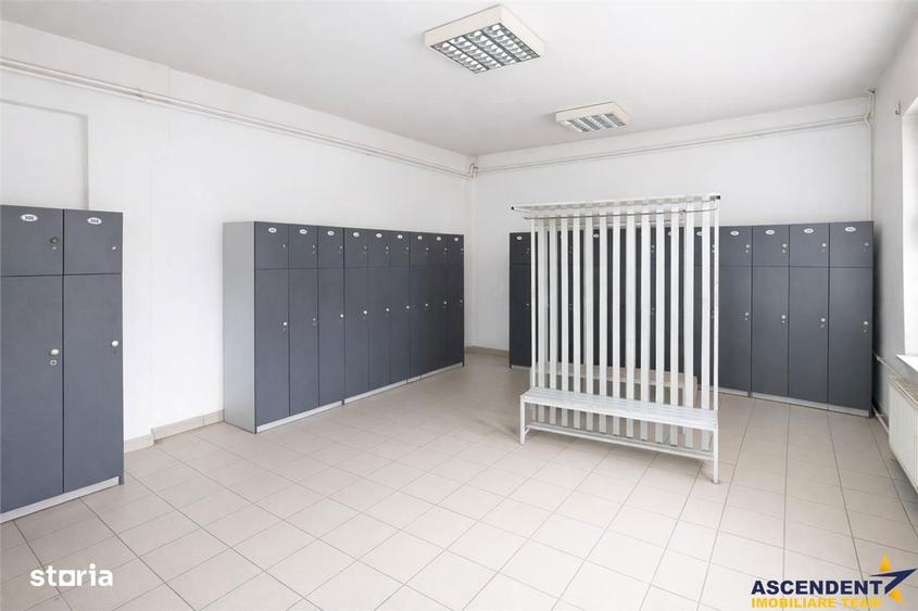 Spațiu comercial, de 4,560 mp, în Brețcu