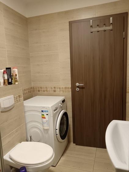 Apartament cu 2 camere decomandat, mobilat în Spitalul Județean