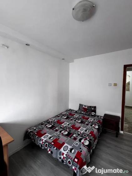 Apartament cu 3 camere decomandat în Lăpuș Argeș