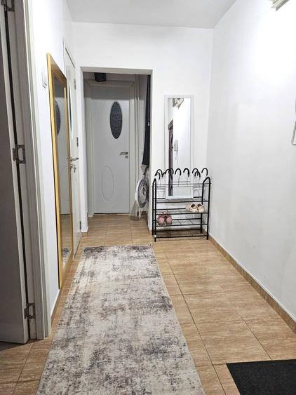 Apartament cu 2 camere decomandat în Olteniței