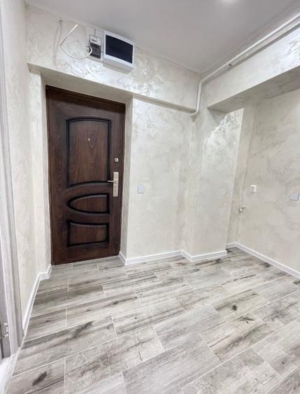 Apartament cu 2 camere decomandat în Republicii