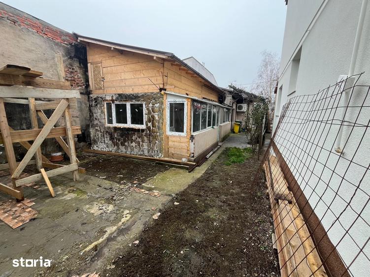 Casă cu 4 camere cu Teren 220 Mp în Chitila