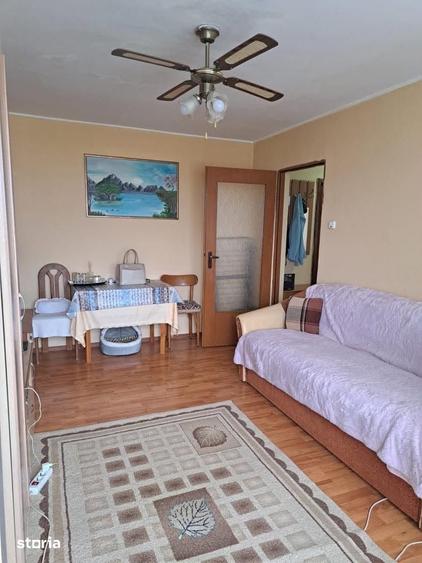 Apartament cu 3 camere decomandat în Carpați 1