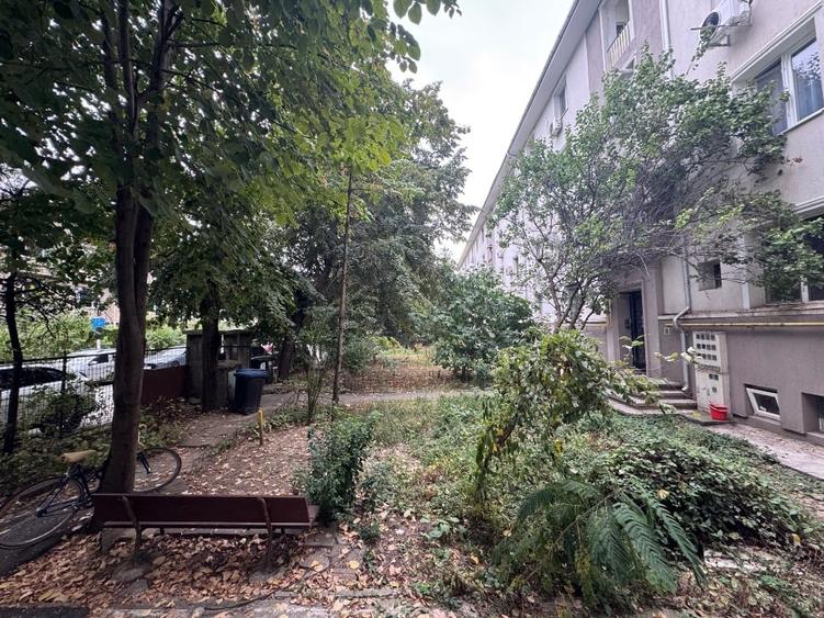Apartament cu 3 camere decomandat în Grozăvești