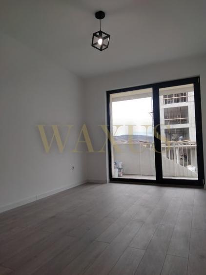 Apartament cu 3 camere semidecomandat în Florești — fotografia 3