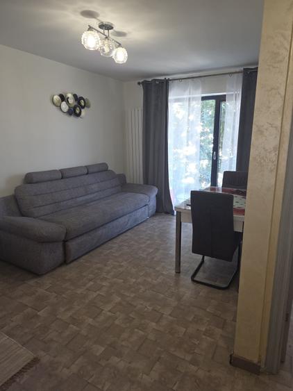 Apartament cu 2 camere semidecomandat în Nord