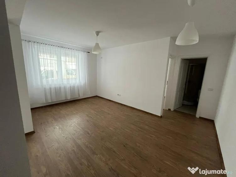 Apartament de 3 camere de inchiriat - 2