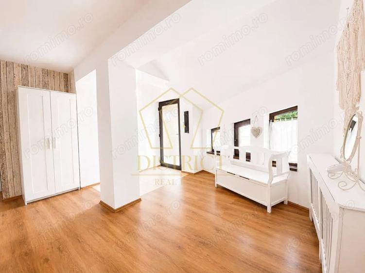 Casă cu 7 camere cu Teren 1360 Mp în Braytim