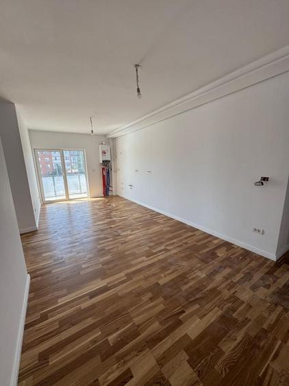 De vânzare apartament 3 camere Open Space Micalaca Arad, Bloc Nou. - 1