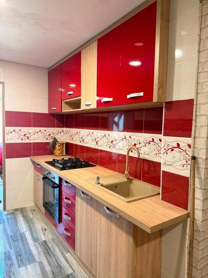 De vanzare apartament 2 camere, ~60 mp Strada Unirii, Brezoi, Valcea