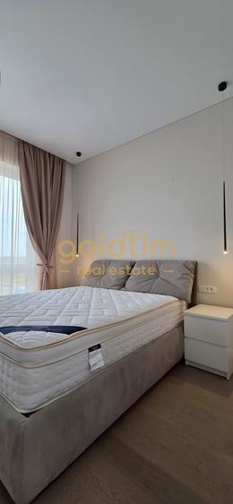 Apartament cu 3 camere decomandat, mobilat în Pipera