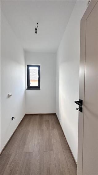Casă cu 4 camere cu Teren 488 Mp în Turcheș