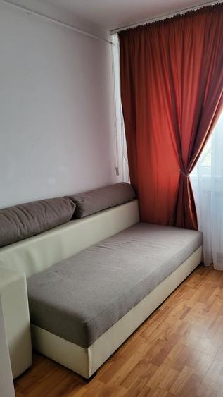 Apartament cu 2 camere decomandat în Micro 19