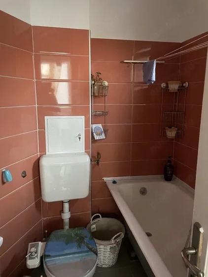 Garsonieră decomandată în Iancului