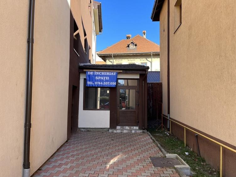 Spatii de inchiriat - 1