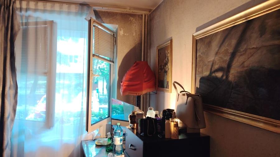 Apartament cu 3 camere semidecomandat în Tineretului
